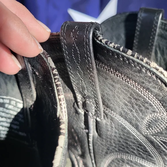 Ariat Black Leather Cowboy Boots - Picture 5 of 10